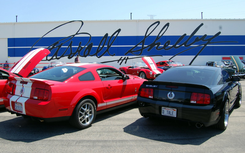 Illustration for article titled The First Annual Carroll Shelby Tribute and Car Show; Gardena, CA